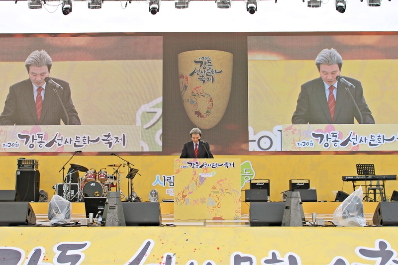 제3회 문학공모전 및 제4회 둔촌백일장 시상식(2015. 10. 11)
