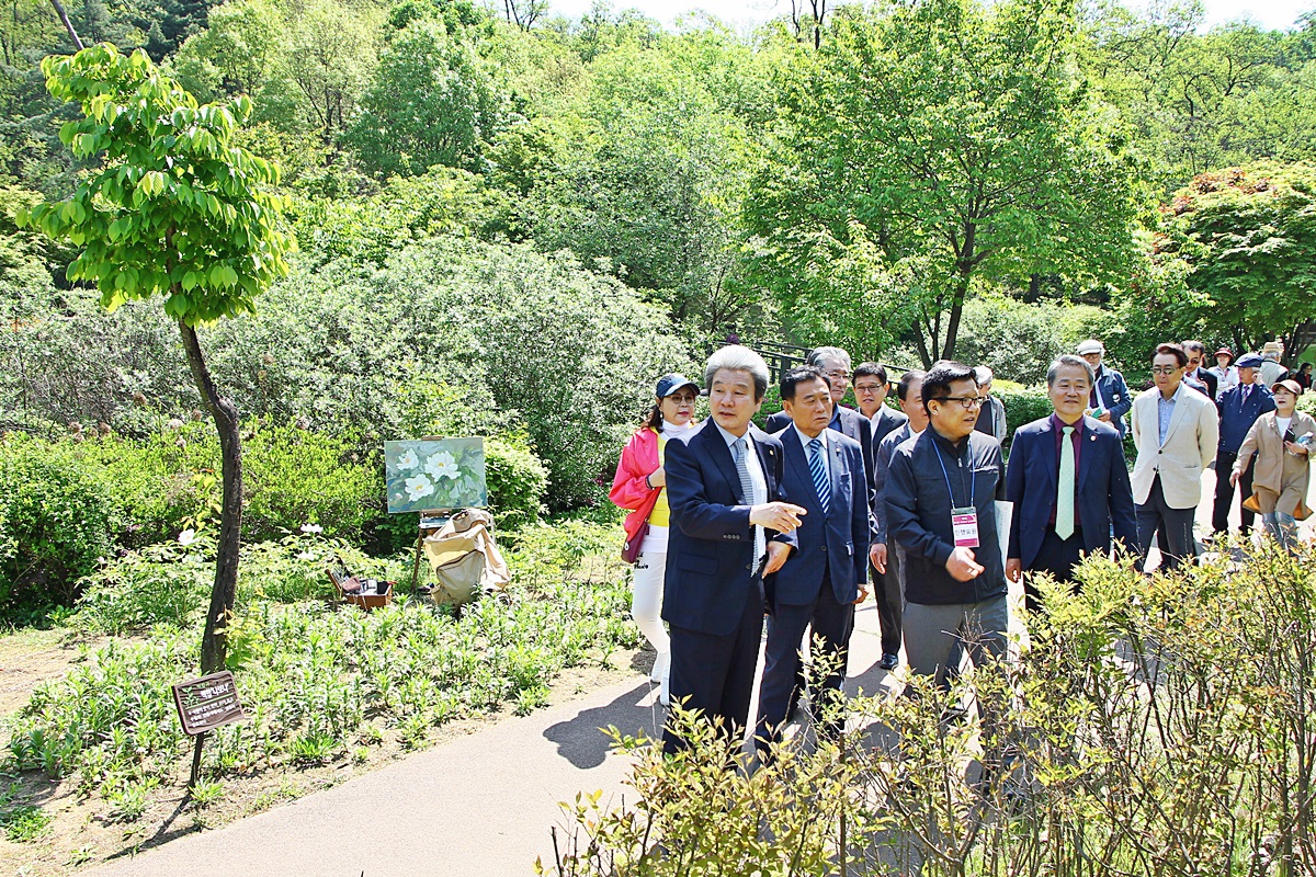 제9회 모란꽃 초대작가 현지사생 (05.03)