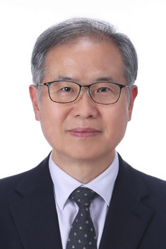 영조가 기록한 왕실 가족의 생애
